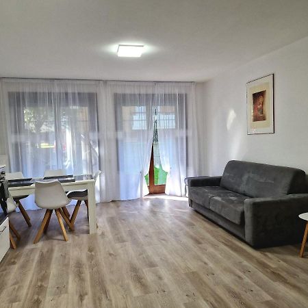 Holiday Residence With Private Garden Extérieur photo